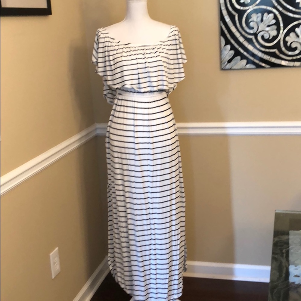 Striped maxi